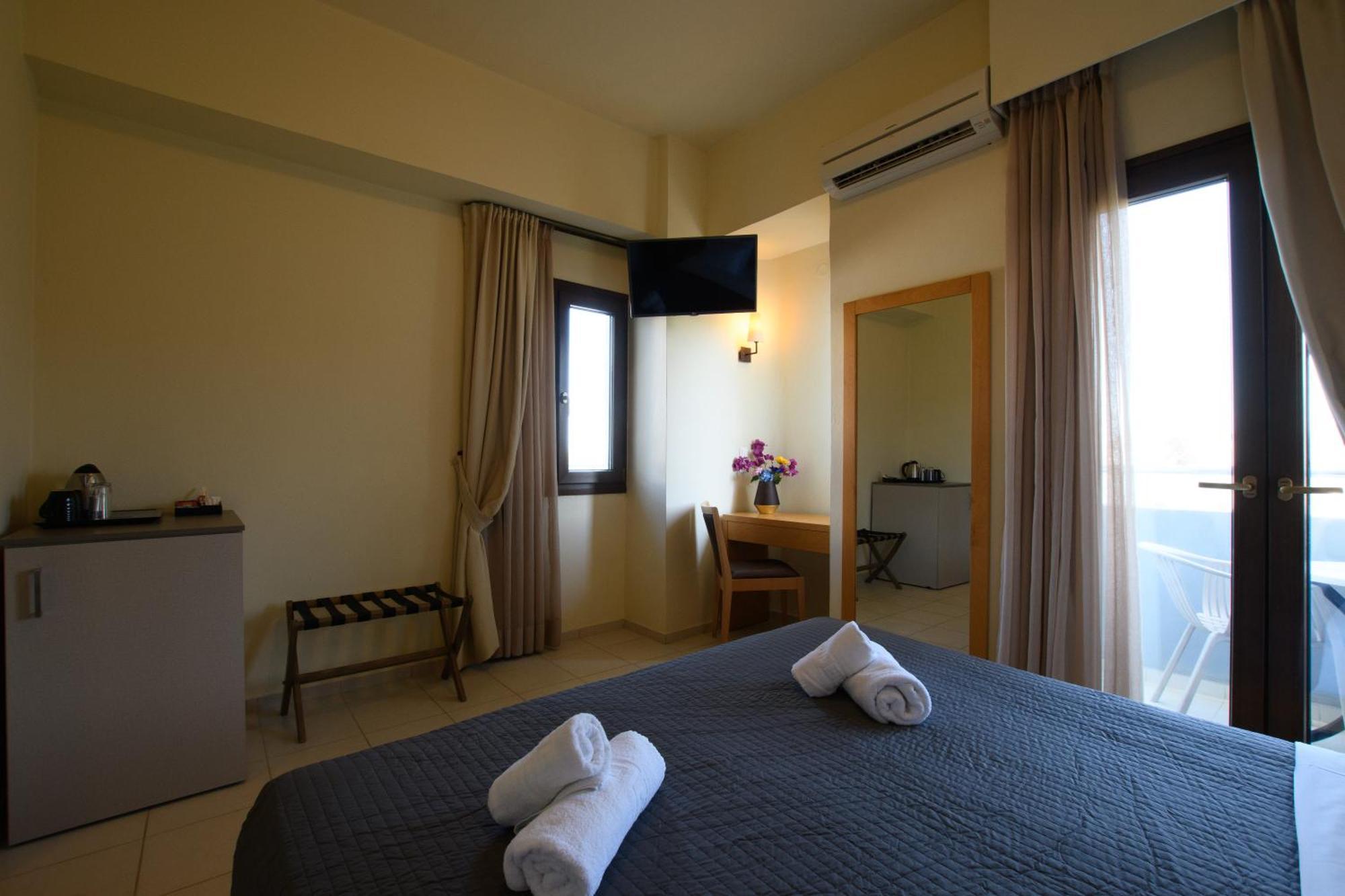 Dimitra Hotel & Apartments By Omilos Hotels Kokkini Hani Εξωτερικό φωτογραφία