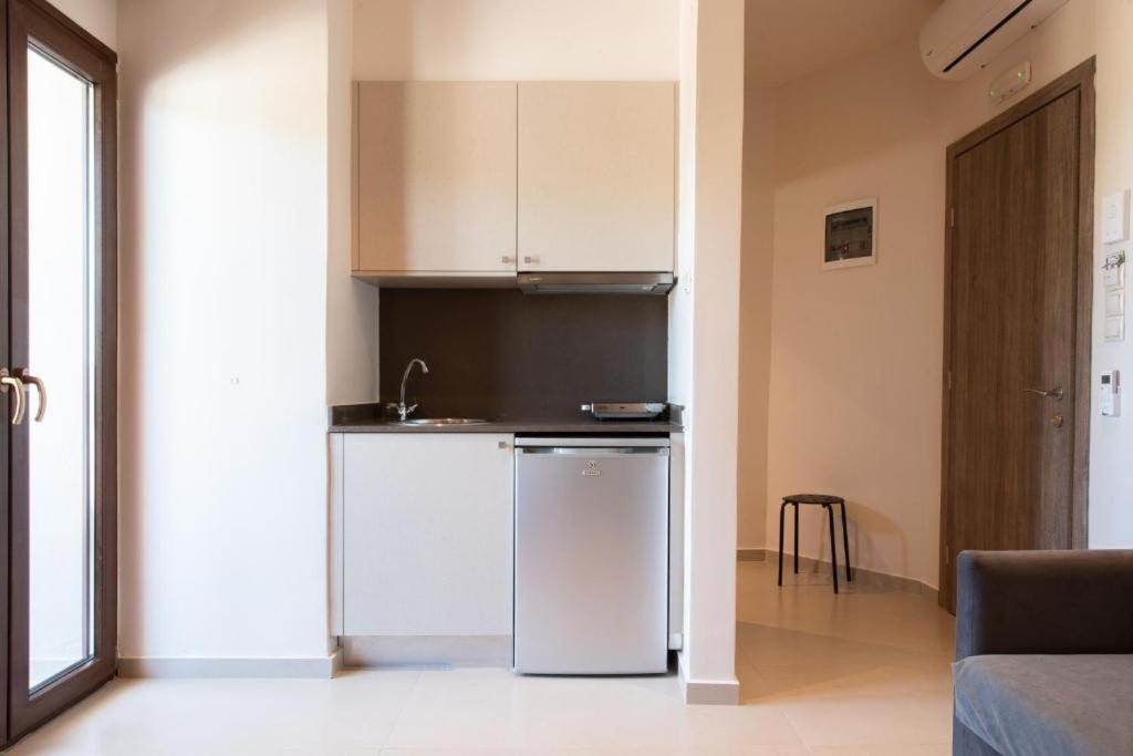 Dimitra Hotel & Apartments By Omilos Hotels Kokkini Hani Εξωτερικό φωτογραφία